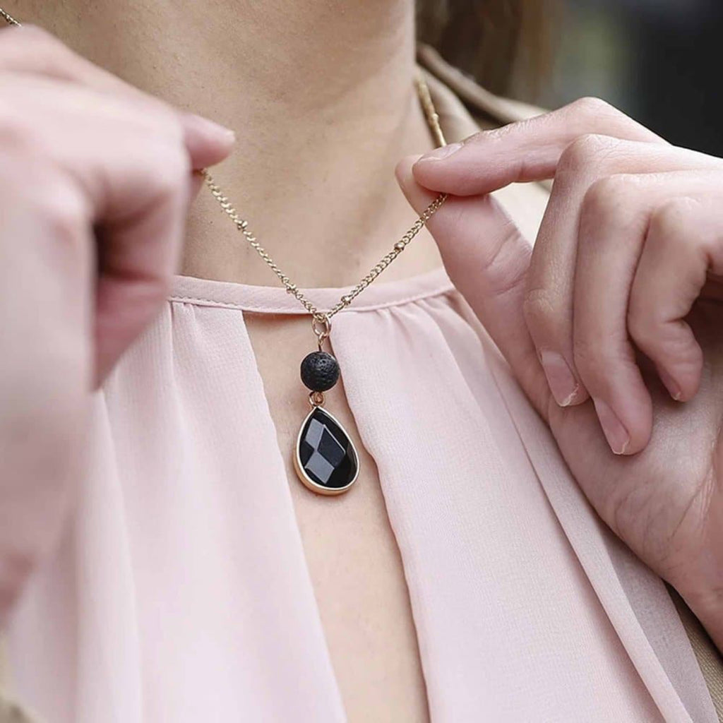 Aromatherapy Essential Oil Diffuser Onyx Glass Bead Necklace/Pendant